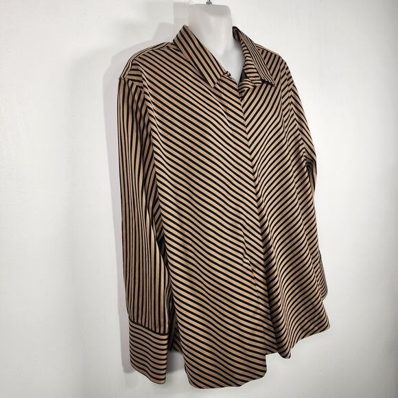 Chico's Women's No Iron Sateen Imperial Stripe Shirt 20/22 Black Neutral Button - Picture 5 of 11